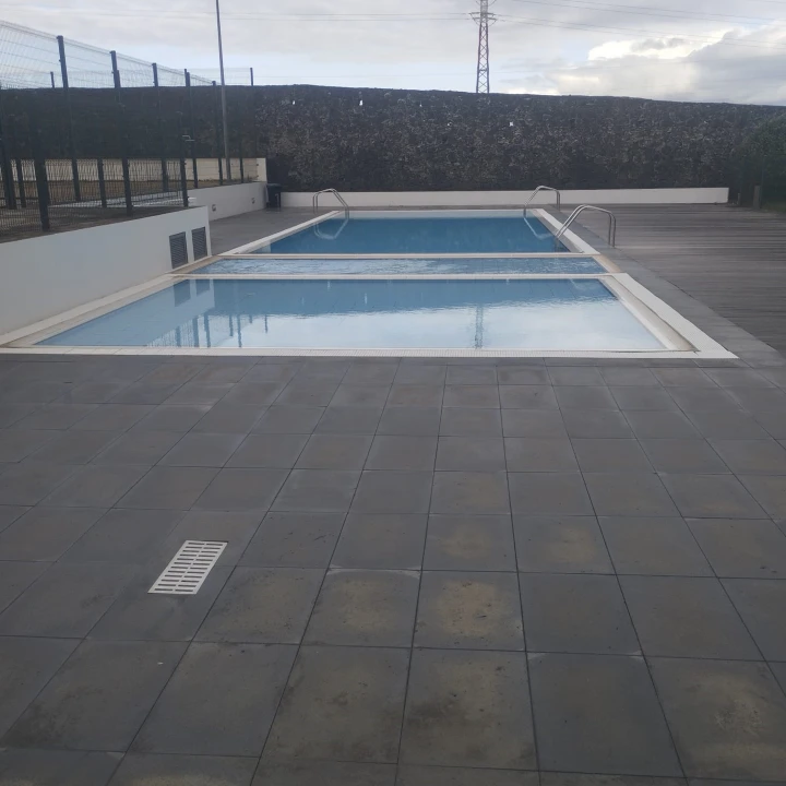 Apartamento T2 para Arrendamento em Ponta Delgada (São Sebastião) Foto 42