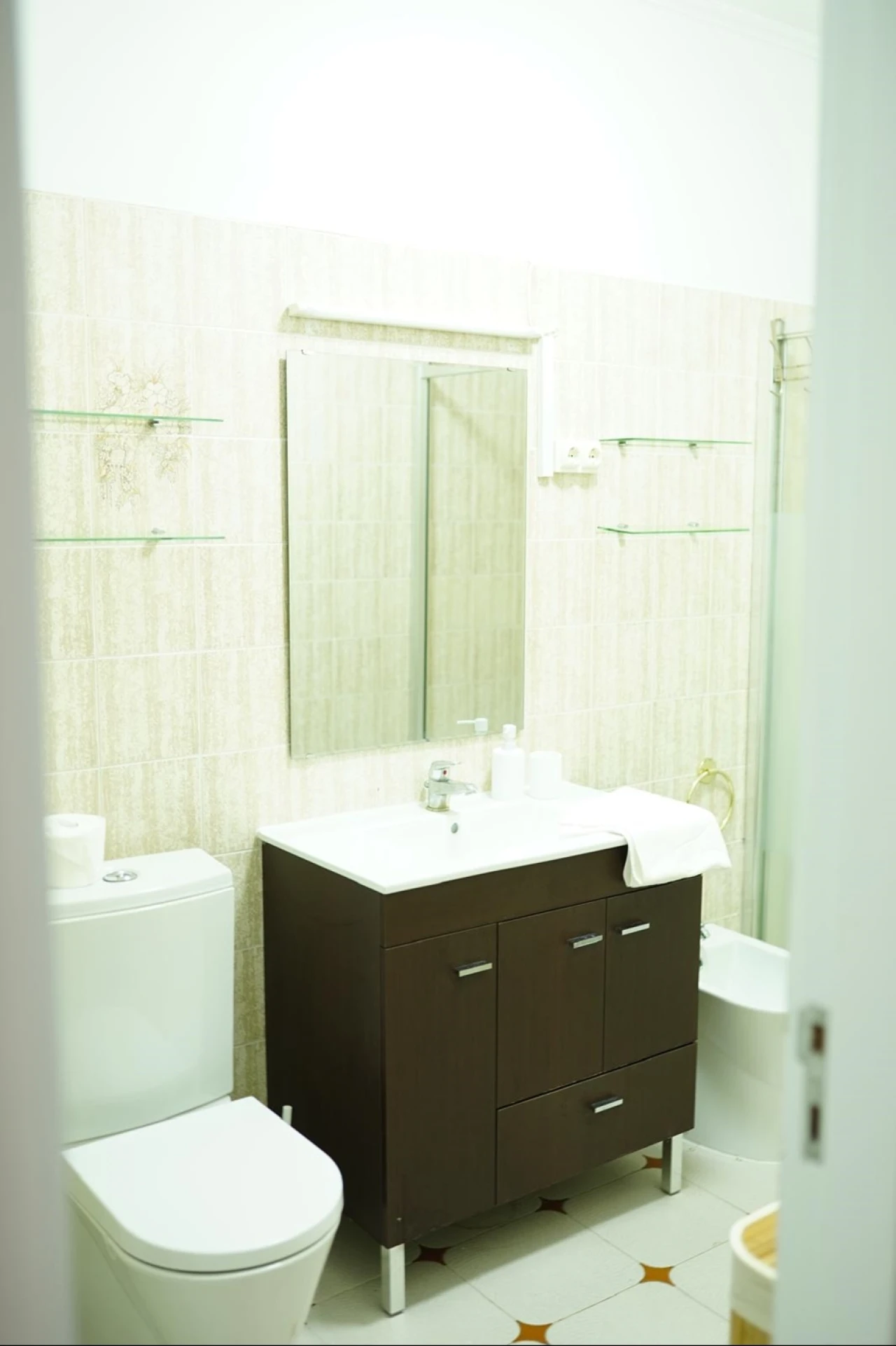 Apartamento T2 para Arrendamento em Rosto do Cão (São Roque) Foto 12