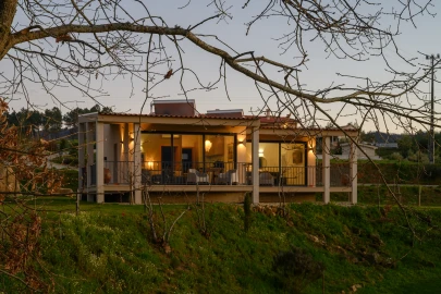 Quinta T5 para Venda em Ferro