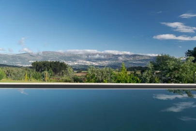 Quinta T5 para Venda em Ferro