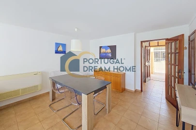 Moradia T2 para Venda em Albufeira e Olhos de Água
