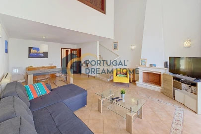 Moradia T2 para Venda em Albufeira e Olhos de Água