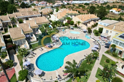 Moradia T2 para Venda em Albufeira e Olhos de Água