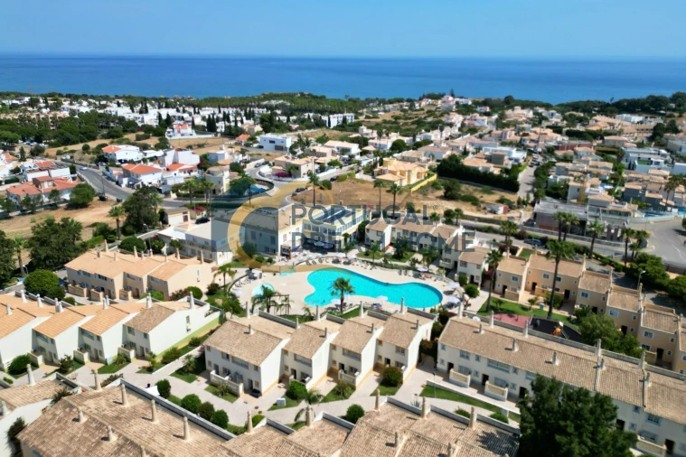 Moradia T2 para Venda em Albufeira e Olhos de Água Foto 21