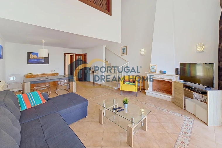 Moradia T2 para Venda em Albufeira e Olhos de Água Foto 8
