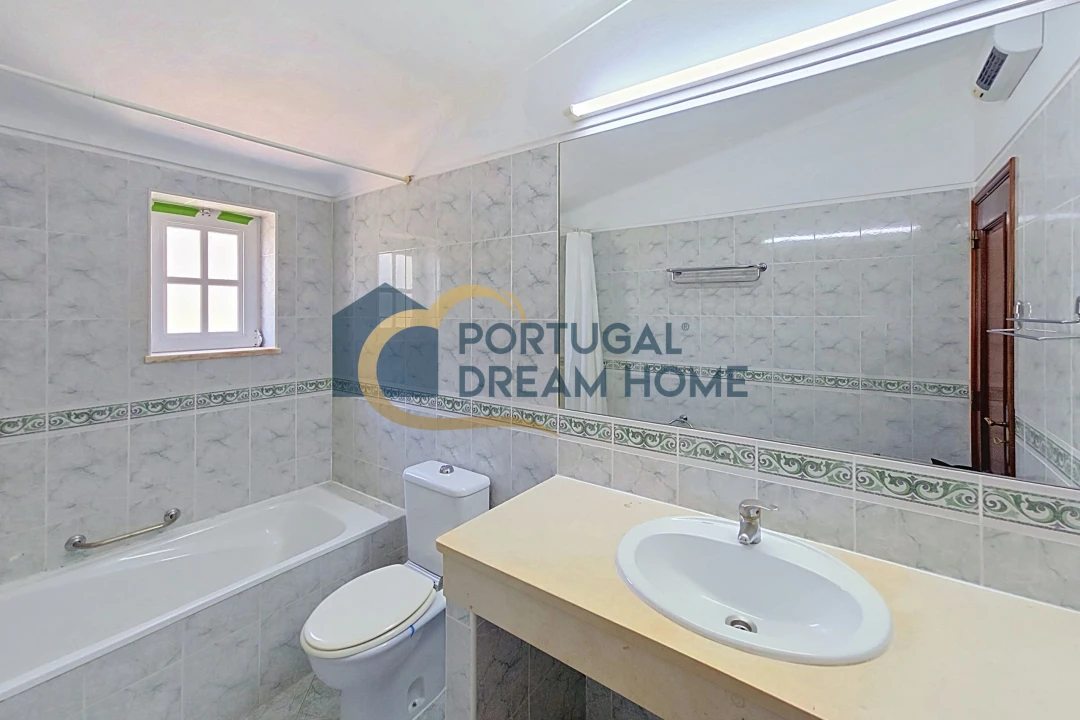 Moradia T2 para Venda em Albufeira e Olhos de Água Foto 15