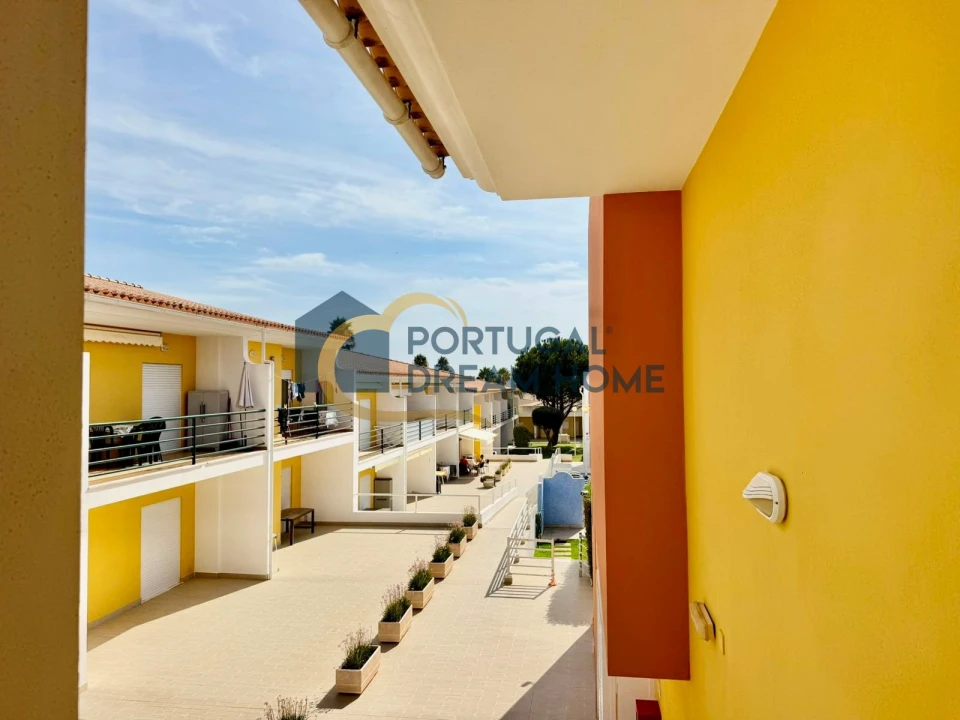 Apartamento T2 para Venda em Albufeira e Olhos de Água Foto 6