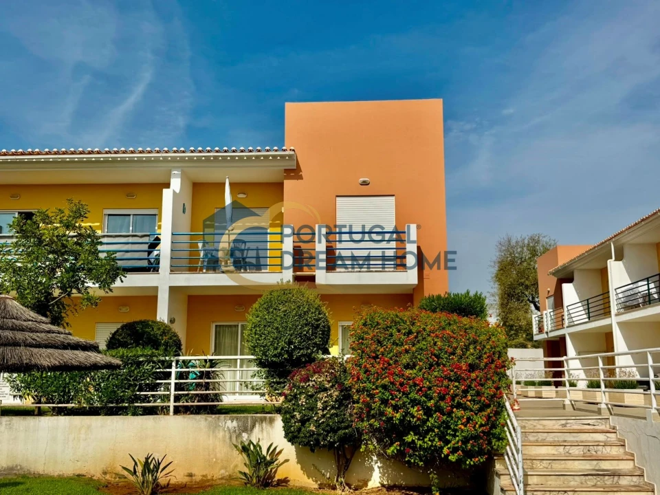 Apartamento T2 para Venda em Albufeira e Olhos de Água Foto 2