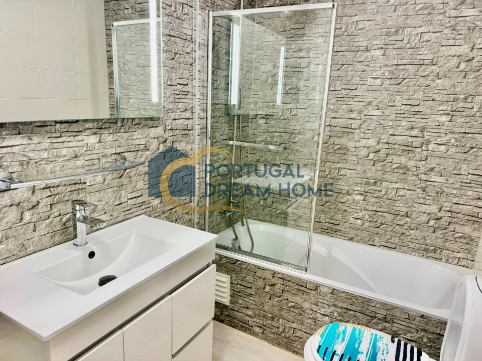 Apartamento T2 para Venda em Albufeira e Olhos de Água Foto 25