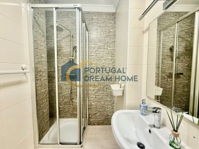 Apartamento T2 para Venda em Albufeira e Olhos de Água Foto 33
