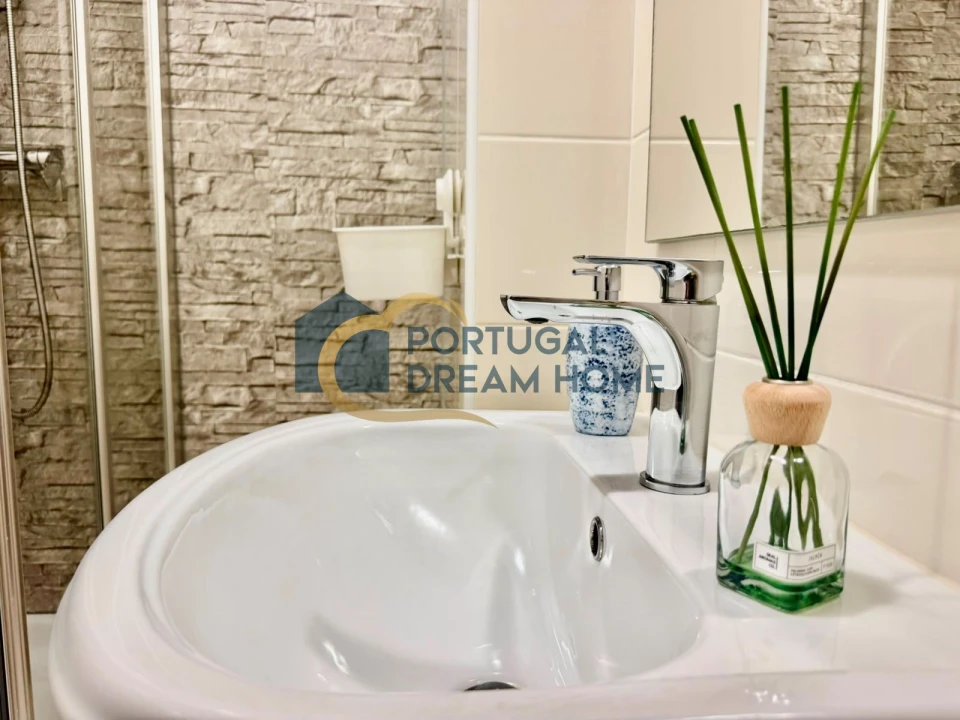Apartamento T2 para Venda em Albufeira e Olhos de Água Foto 32