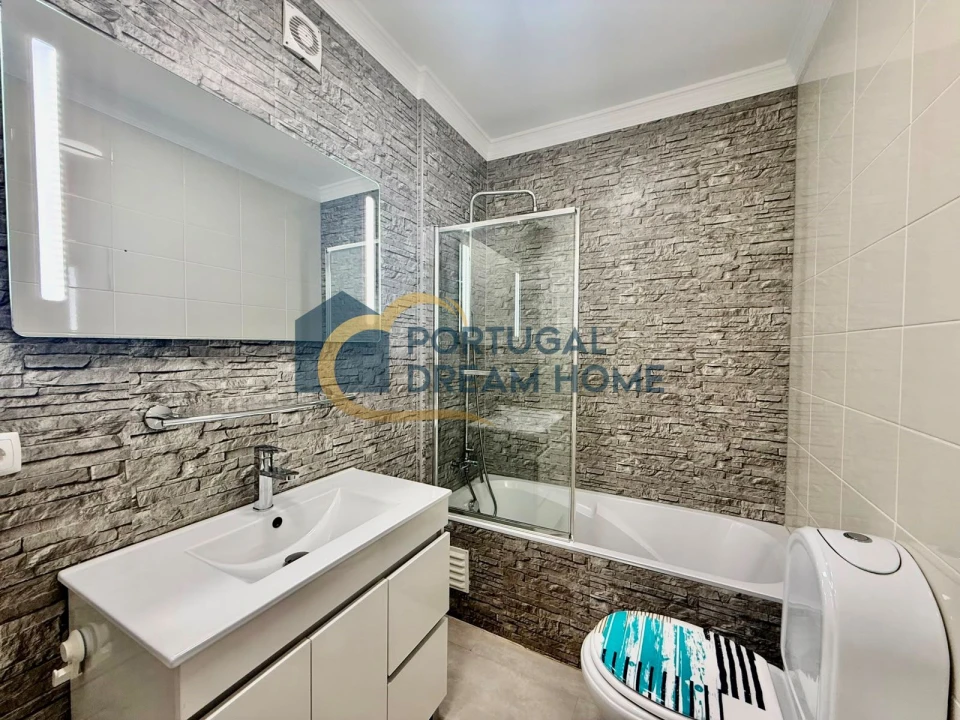 Apartamento T2 para Venda em Albufeira e Olhos de Água Foto 26