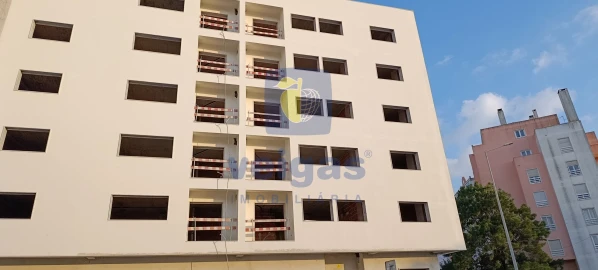 Apartamento T2 para Venda em Rio de Mouro