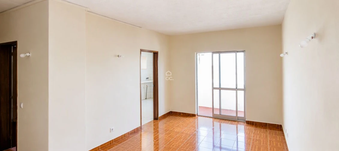 Apartamento T2 para Venda em Cascais e Estoril Foto 2