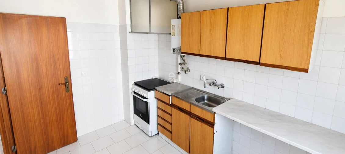 Apartamento T2 para Venda em Cascais e Estoril Foto 4