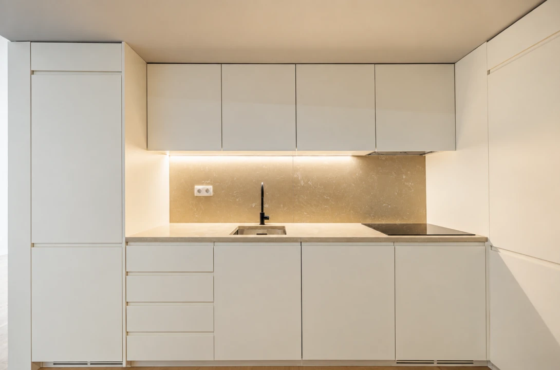 Apartamento T1 para Venda em Santo António Foto 6