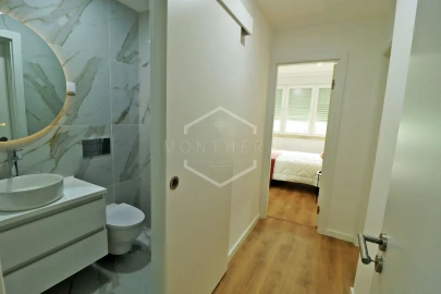 Apartamento T3 para Venda em Benfica
