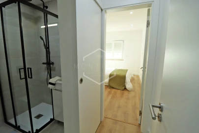 Apartamento T3 para Venda em Benfica