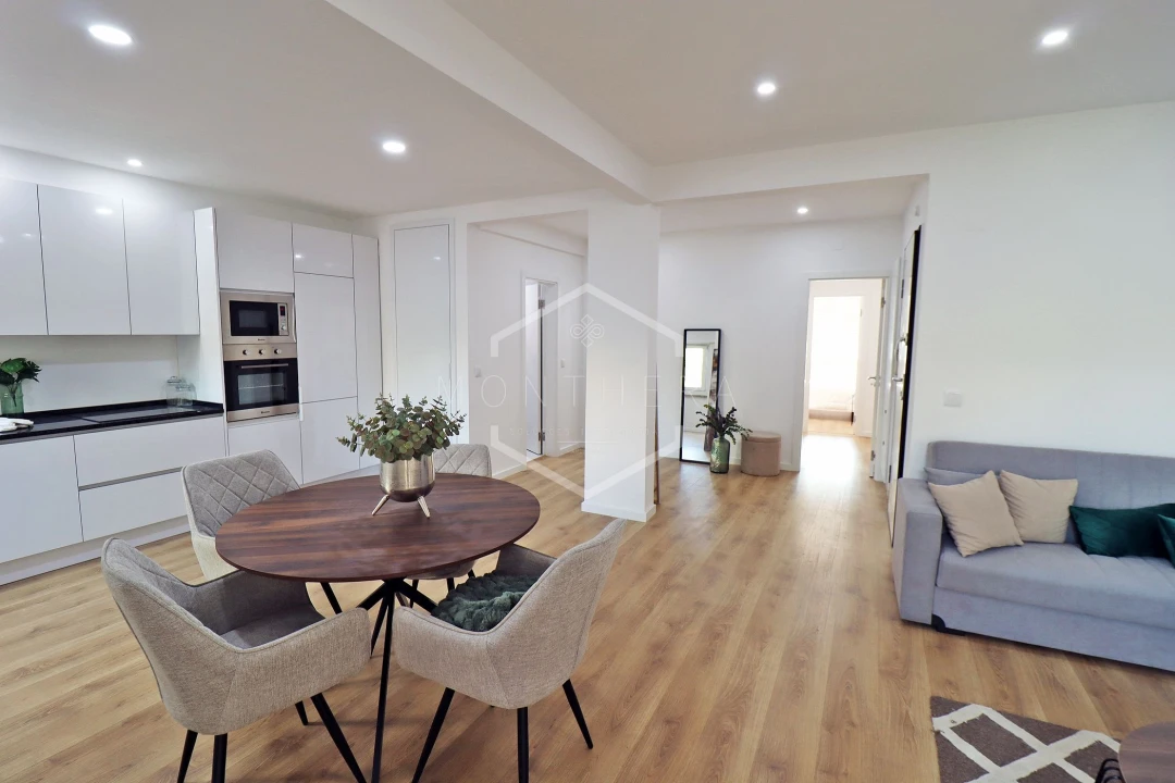 Apartamento T3 para Venda em Benfica Foto 6
