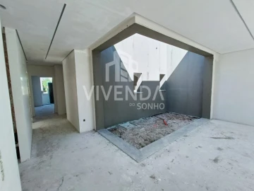 Moradia T4 para Venda em Fernao Ferro