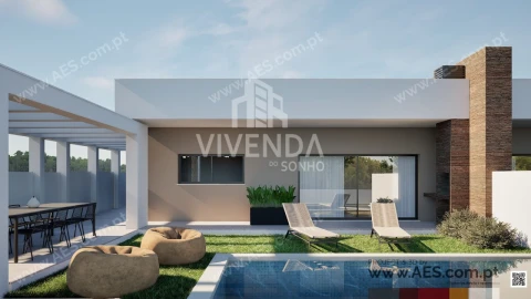 Moradia T4 para Venda em Fernao Ferro