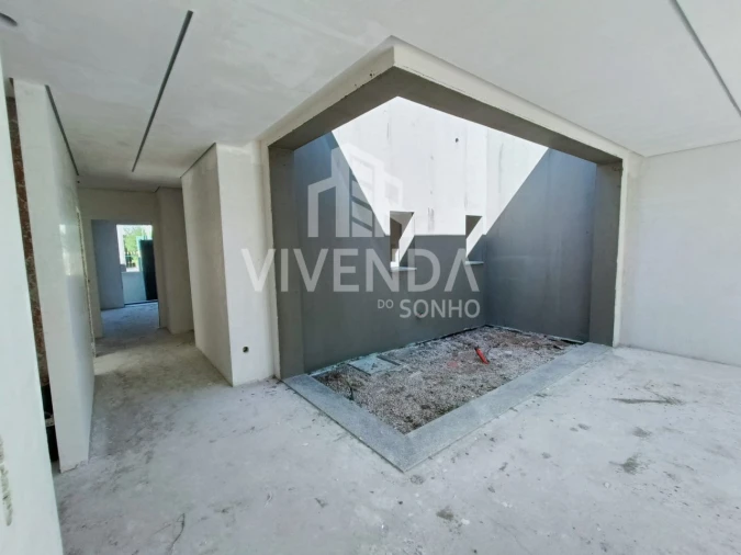 Moradia T4 para Venda em Fernao Ferro Foto 11