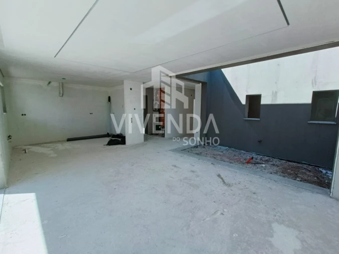 Moradia T4 para Venda em Fernao Ferro Foto 7