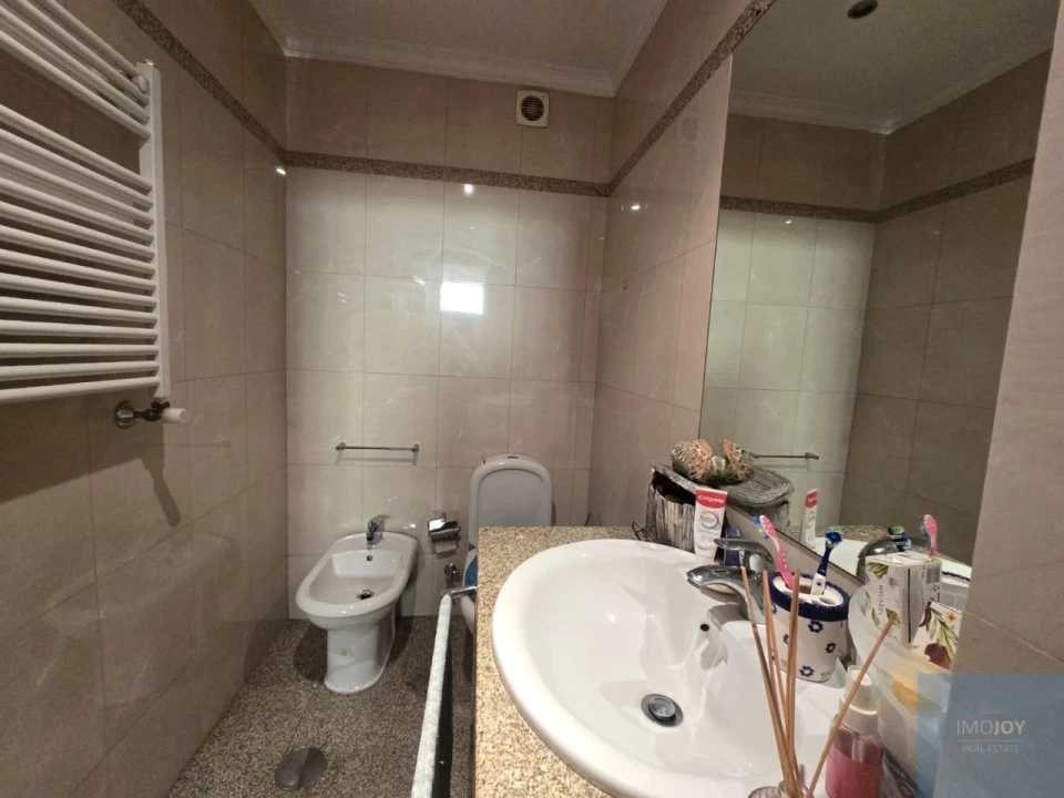 Moradia T3 para Venda em Pedrouços Foto 18