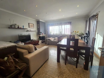 Moradia T3 para Venda em Pedrouços