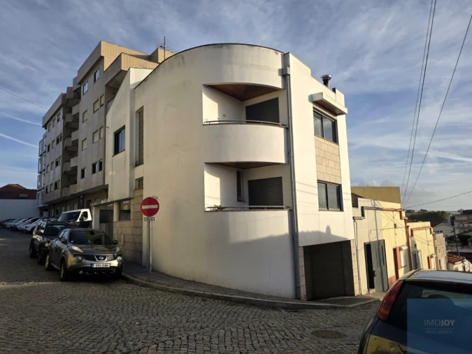 Moradia T3 para Venda em Pedrouços Foto 23