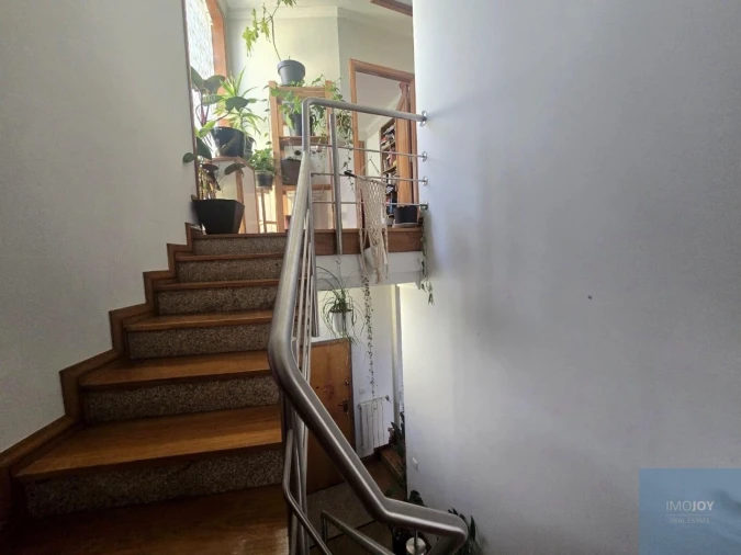 Moradia T3 para Venda em Pedrouços Foto 11