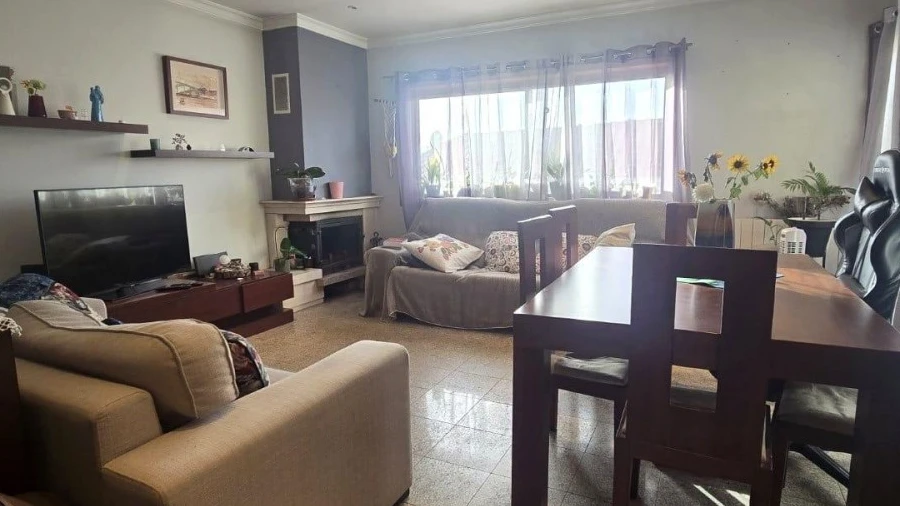 Moradia T3 para Venda em Pedrouços