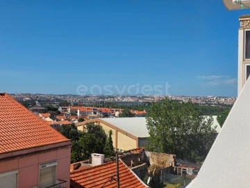 Apartamento T1 para Venda em Amora
