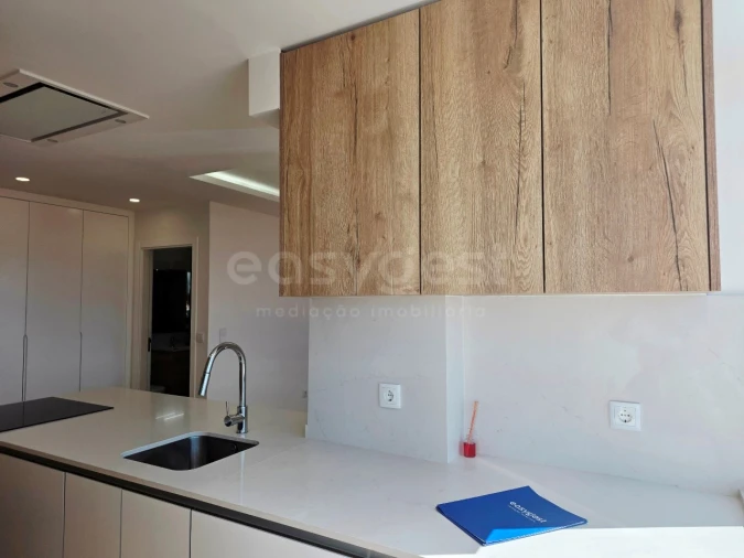 Apartamento T1 para Venda em Amora Foto 5