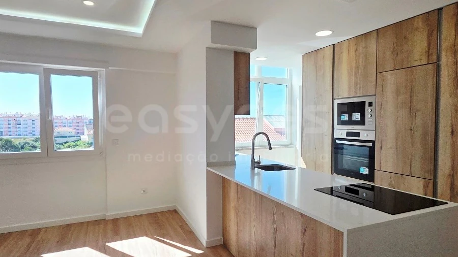 Apartamento T1 para Venda em Amora