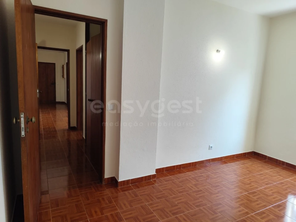 Apartamento T2 para Venda em Cascais e Estoril Foto 16