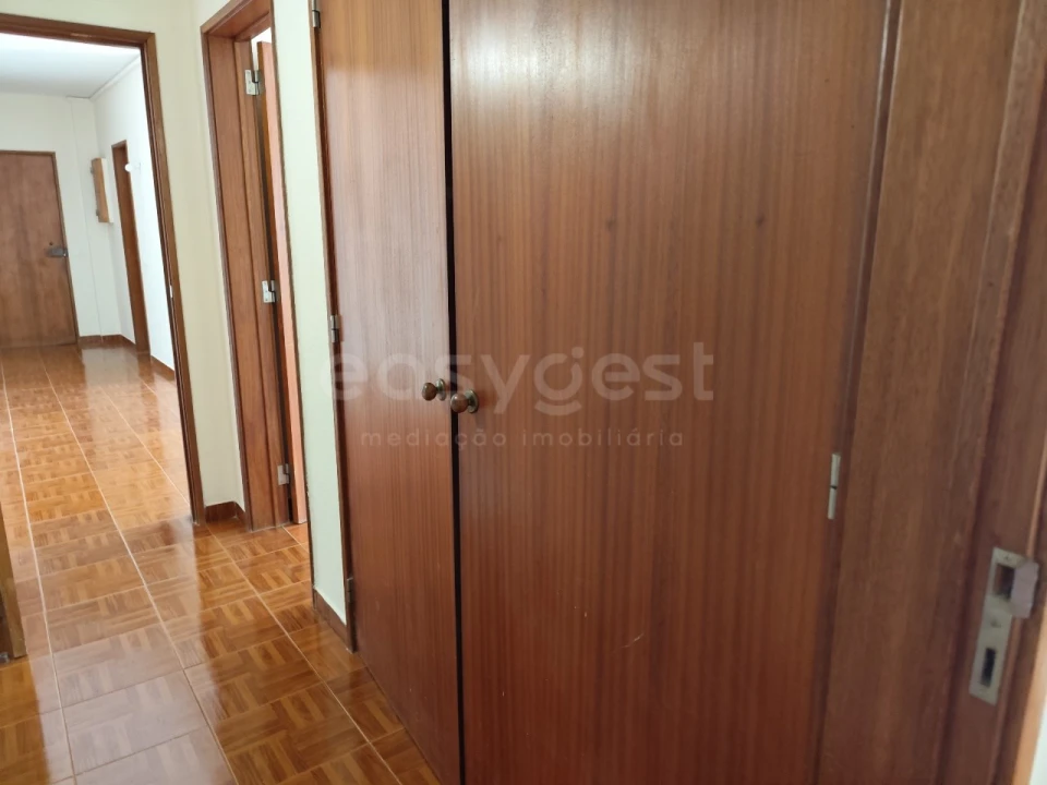 Apartamento T2 para Venda em Cascais e Estoril Foto 17