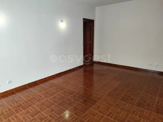 Apartamento T2 para Venda em Cascais e Estoril Foto 9