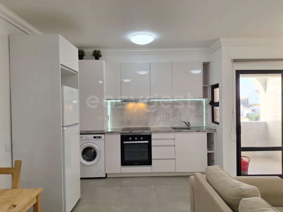 Apartamento T1 para Venda em Vila de Sagres Foto 6
