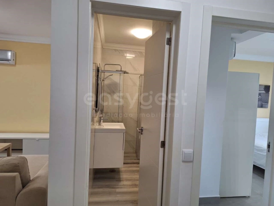 Apartamento T1 para Venda em Vila de Sagres Foto 8