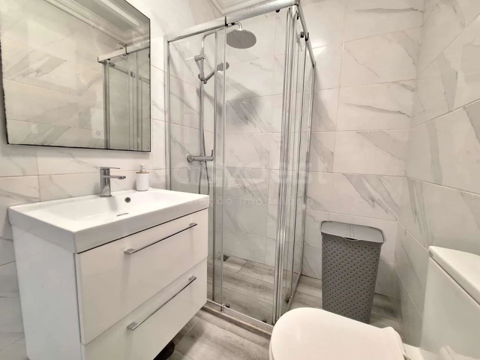 Apartamento T1 para Venda em Vila de Sagres Foto 14