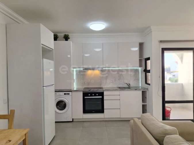 Apartamento T1 para Venda em Vila de Sagres Foto 6