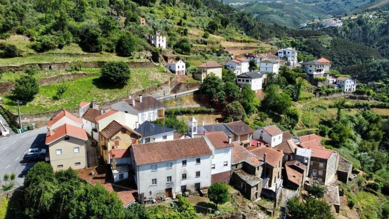 Moradia T3 para Venda em Arganil Foto 31
