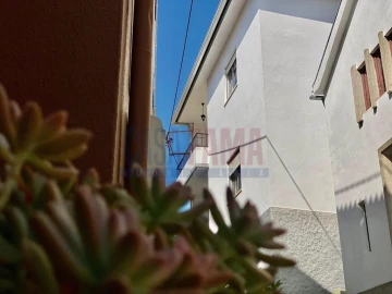 Moradia T3 para Venda em Arganil