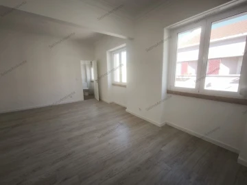 Apartamento T1 para Venda em São Vicente