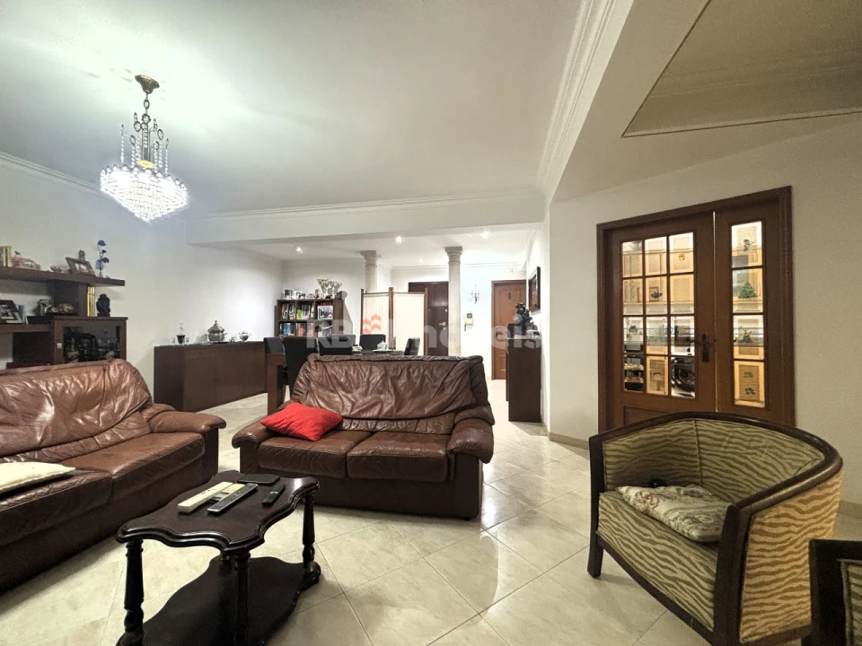 Apartamento T3 para Venda em São João Baptista Foto 2