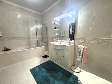 Apartamento T3 para Venda em São João Baptista