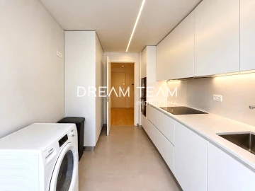 Apartamento T2 para Venda em Santo António dos Cavaleiros e Frielas
