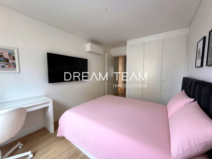 Apartamento T2 para Venda em Santo António dos Cavaleiros e Frielas Foto 11