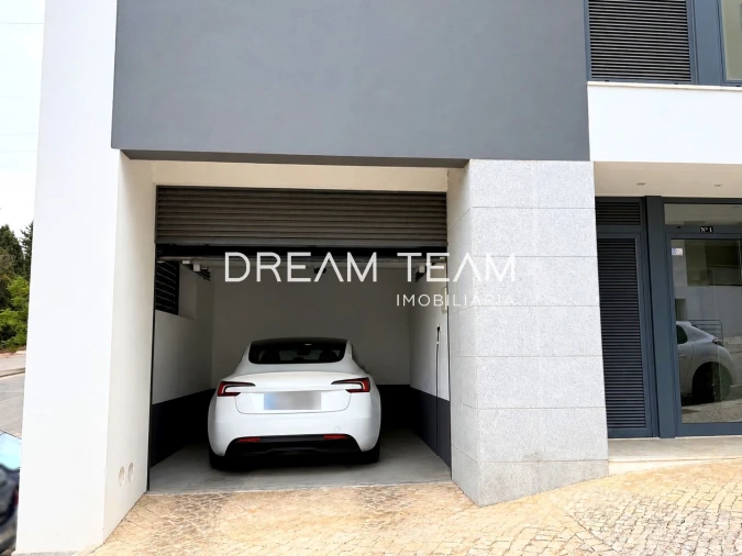 Apartamento T2 para Venda em Santo António dos Cavaleiros e Frielas Foto 18